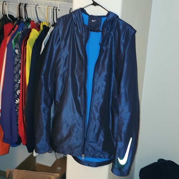 Nike Hyper Elite Shield Jacket - Picture 10 of 11